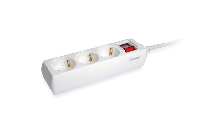 3-Outlet Power Strip with switch